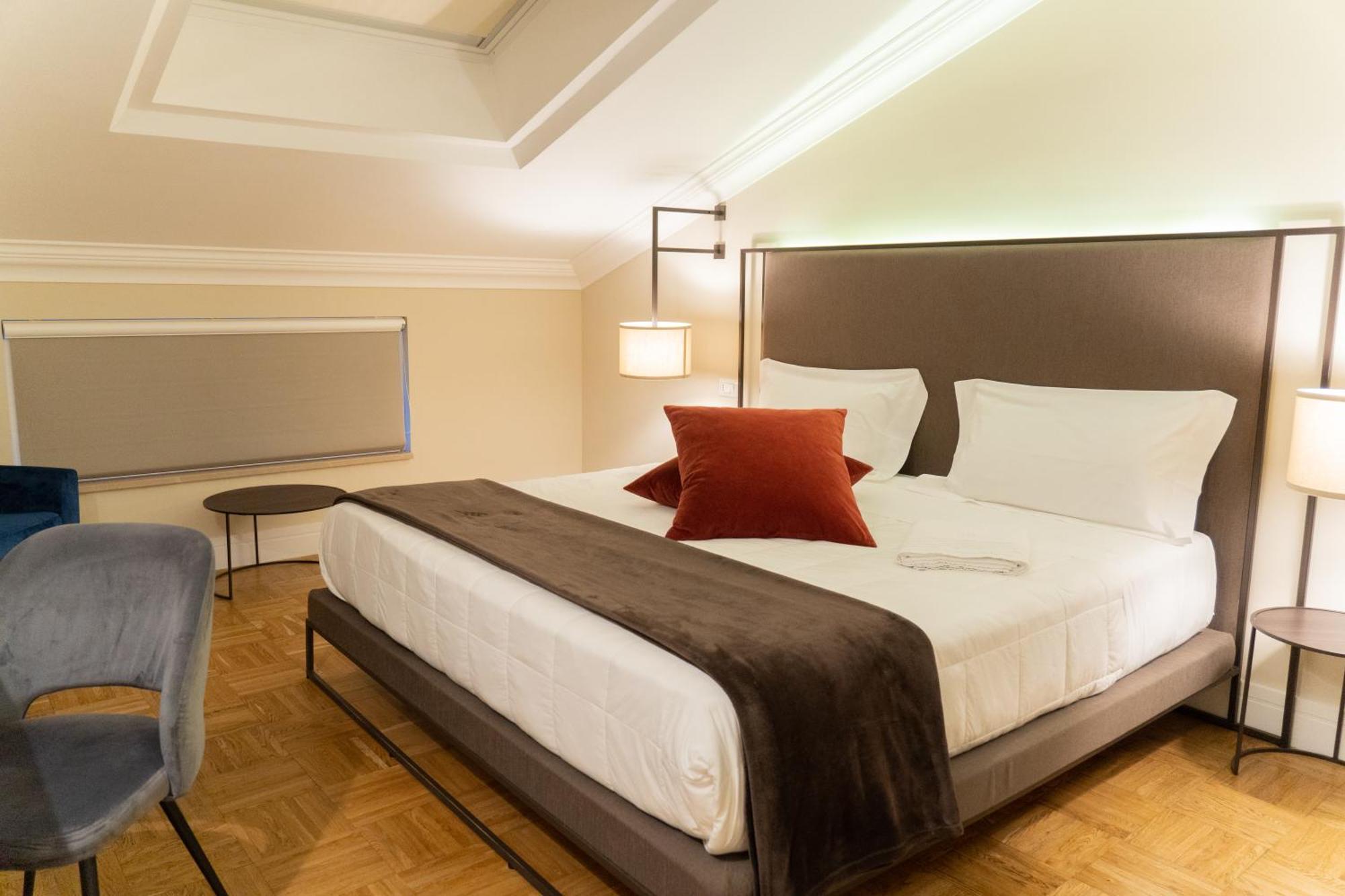 Palazzo Bibbi - Rooms To Live Реджо ди Калабрия Екстериор снимка
