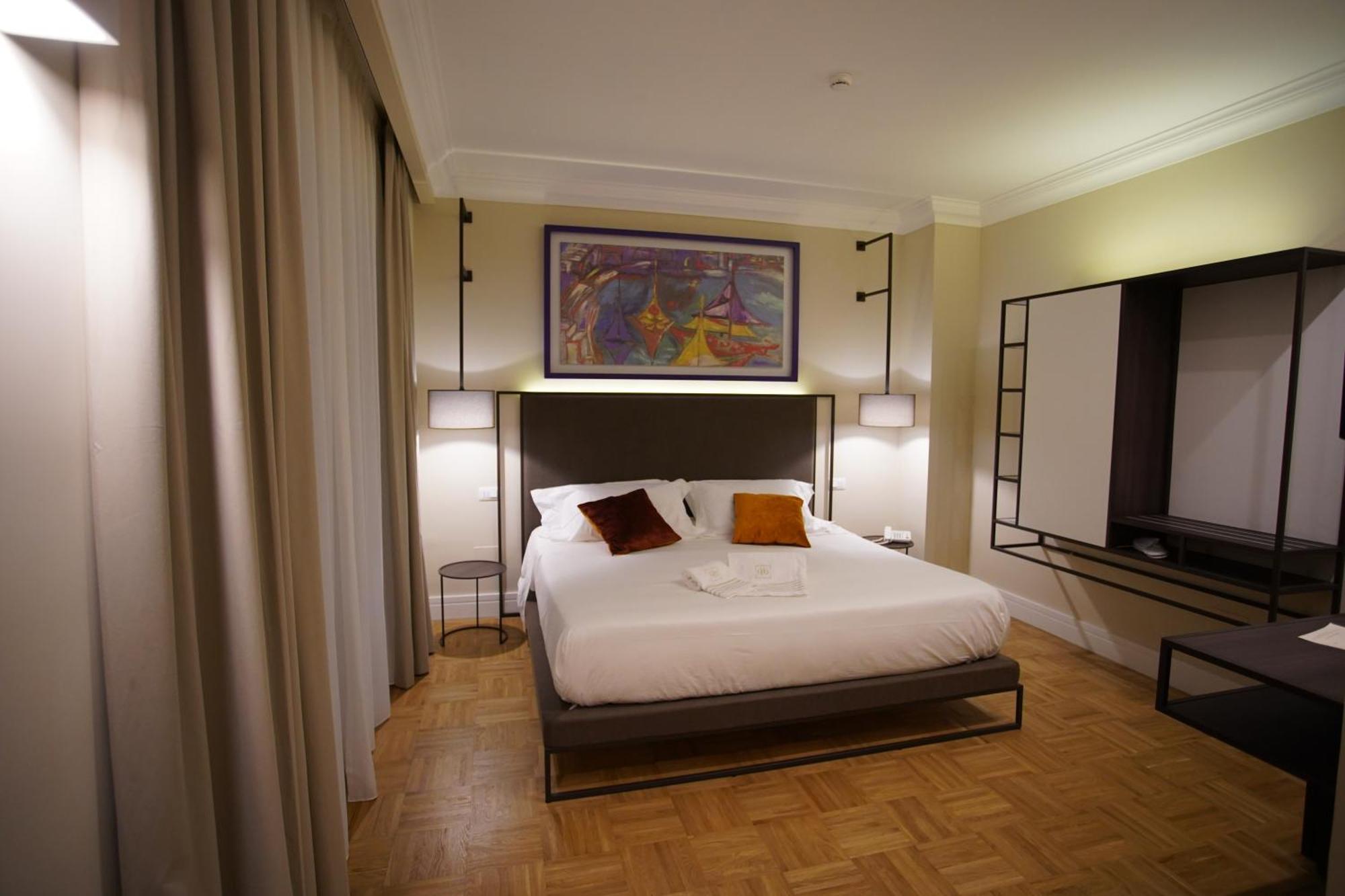 Palazzo Bibbi - Rooms To Live Реджо ди Калабрия Екстериор снимка