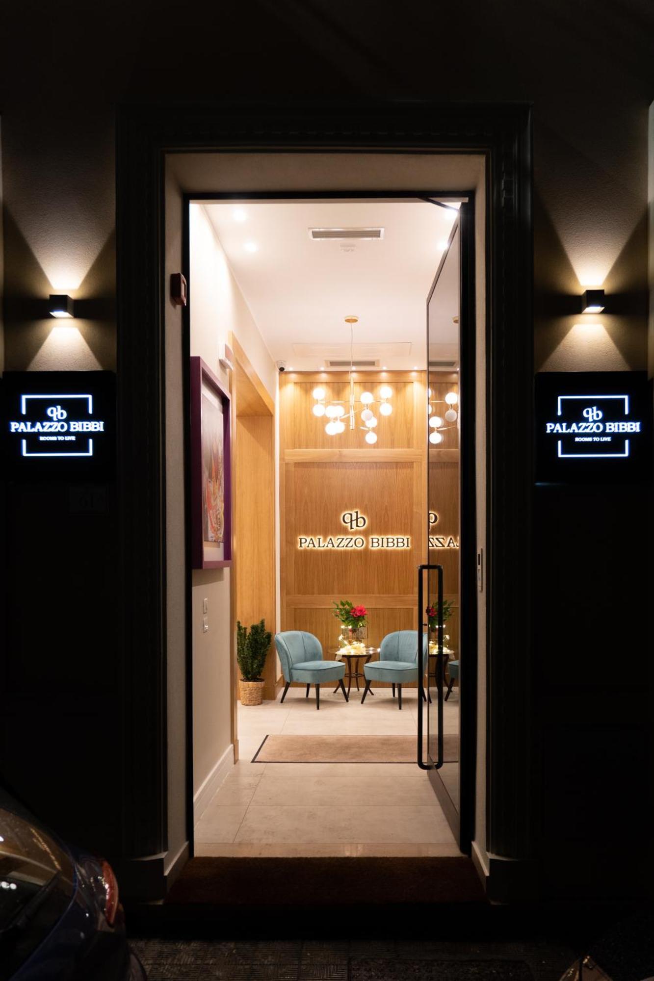 Palazzo Bibbi - Rooms To Live Реджо ди Калабрия Екстериор снимка